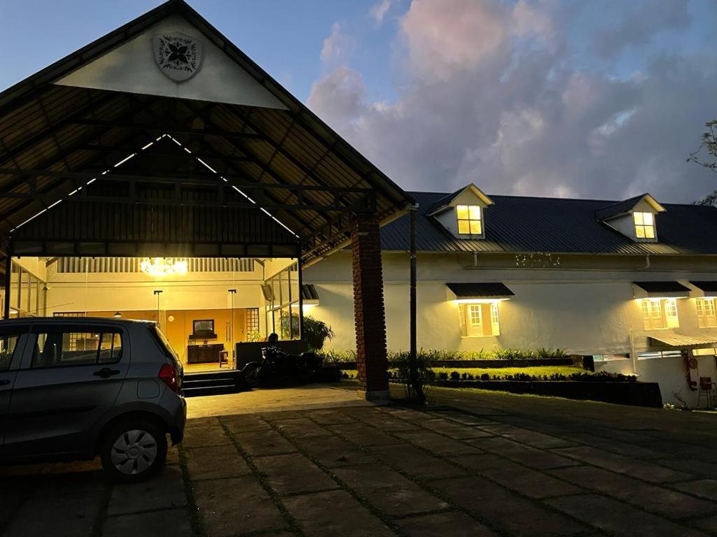 Agincourt Kuttikkanam Hotel Pirmed Luaran gambar